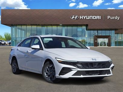 New 2025 Hyundai Elantra Blue