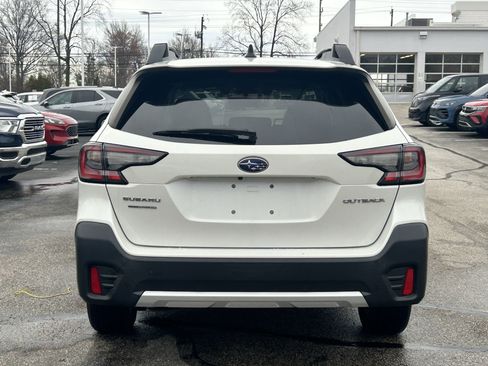 Used 2020 Subaru Outback Limited image 6