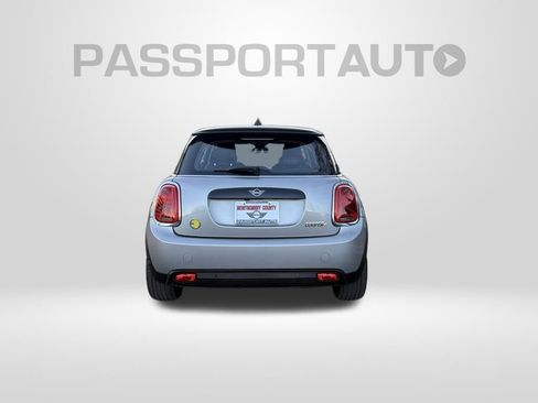 Used 2024 MINI Cooper SE image 8