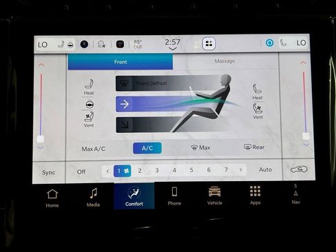 New 2025 Jeep Grand Cherokee Overland w/ Adv Protech Group III image 21