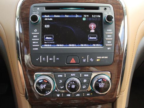 Used 2016 Buick Enclave Leather w/ Trailering Package image 18