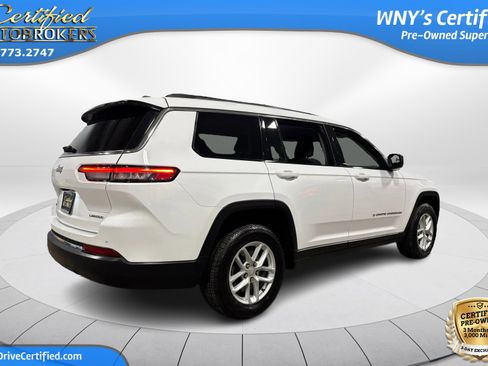 Used 2023 Jeep Grand Cherokee L Laredo image 6