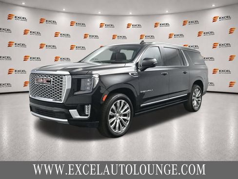 Used 2023 GMC Yukon XL Denali AWD/4WD image 1