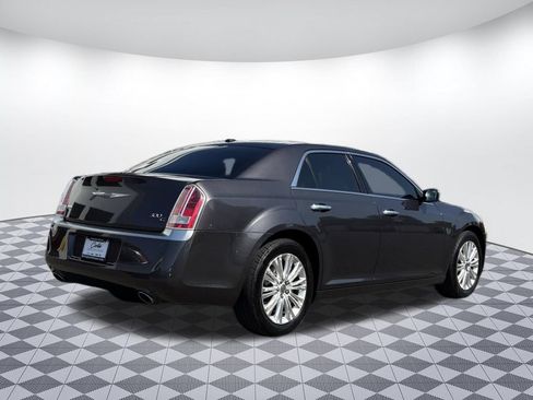 Used 2013 Chrysler 300 C w/ Harman Kardon Audio Group AWD/4WD image 7