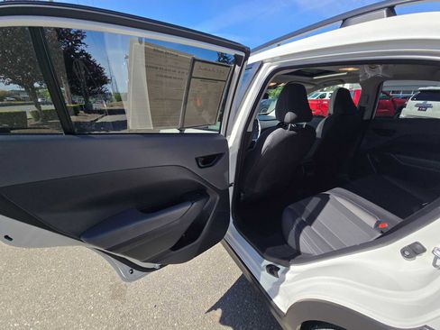 Used 2025 Subaru Crosstrek 2.0i Premium AWD/4WD image 15