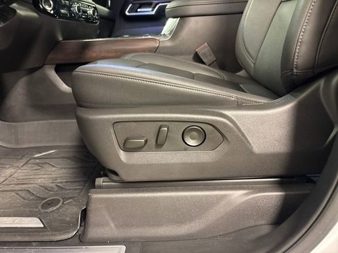 New 2025 GMC Sierra 2500 SLT image 26