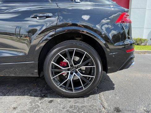 Used 2022 Audi SQ8 Prestige w/ Prestige Package image 8