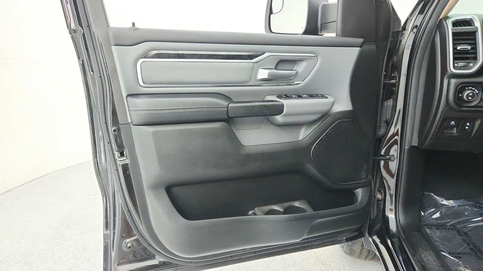 Used 2019 RAM 1500 Big Horn AWD/4WD image 43