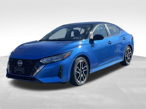 Certified 2024 Nissan Sentra SR image 2