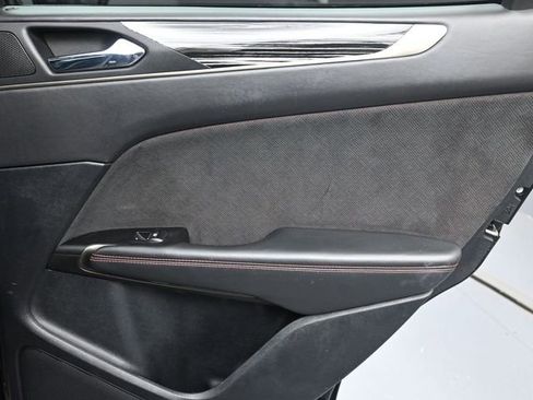 Used 2019 Lincoln MKC Black Label image 28