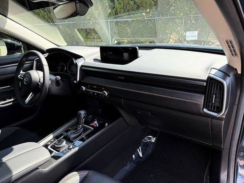 Used 2025 MAZDA CX-50 AWD 2.5 Turbo w/ Premium Pkg image 19