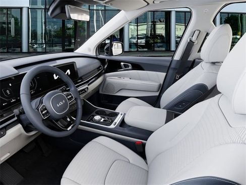 New 2026 Kia Carnival SX Prestige image 17