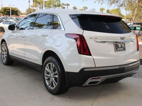 Used 2022 Cadillac XT5 Premium Luxury image 3