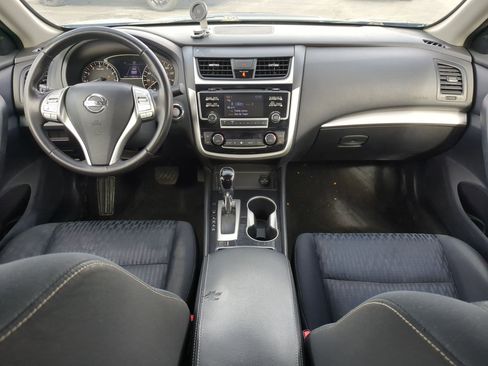 Used 2018 Nissan Altima 2.5 SV image 24