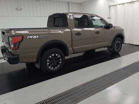Used 2021 Nissan Titan PRO-4X w/ Pro-4x Utility Package AWD/4WD image 10