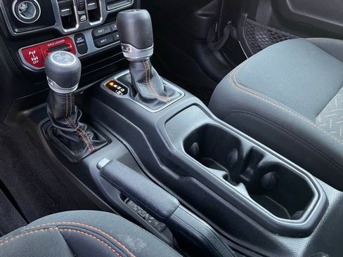 Used 2022 Jeep Gladiator Mojave w/ Trailer Tow Package image 19