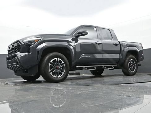 Used 2024 Toyota Tacoma TRD Sport RWD image 26