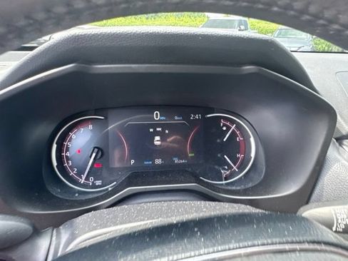 Used 2019 Toyota RAV4 Limited w/ Cold Weather Package FWD image 13
