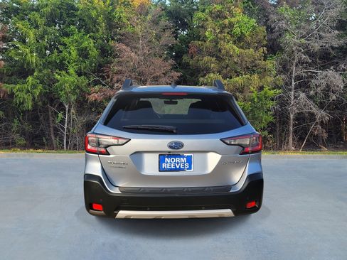 Certified 2023 Subaru Outback Limited image 18