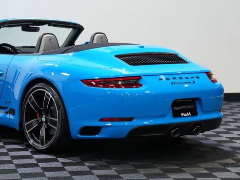 Used 2017 Porsche 911 Carrera S image 16