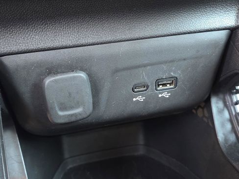 Used 2025 Chevrolet TrailBlazer LT image 21