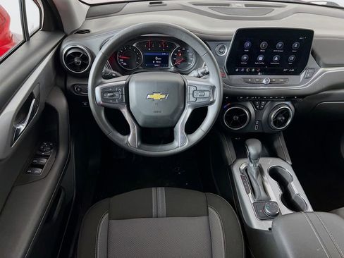 Certified 2025 Chevrolet Blazer LT image 21