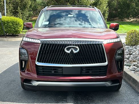New 2025 INFINITI QX80 Luxe w/ Exterior Package image 3