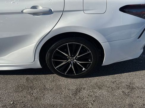 Used 2023 Toyota Camry SE image 39