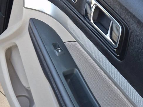 Used 2018 Ford Explorer FWD image 56