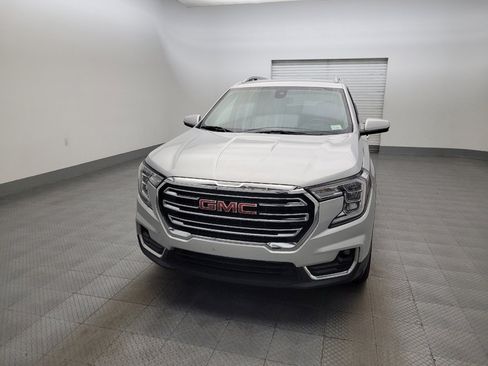 Used 2022 GMC Terrain SLT AWD/4WD image 15
