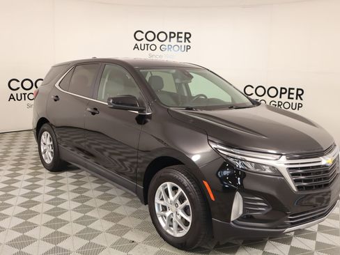 Used 2023 Chevrolet Equinox LT w/ Driver Convenience Package image 1