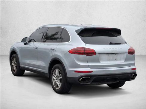 Used 2016 Porsche Cayenne AWD/4WD image 7