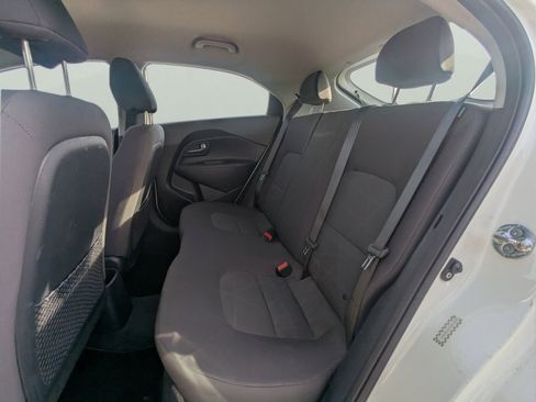 Used 2013 Kia Rio LX FWD image 14