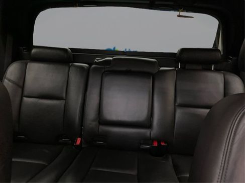 Used 2013 Cadillac Escalade EXT Luxury image 19