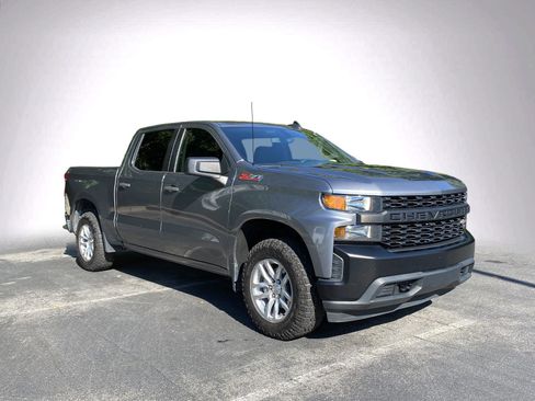 Used 2021 Chevrolet Silverado 1500 W/T w/ WT Value Package AWD/4WD image 2