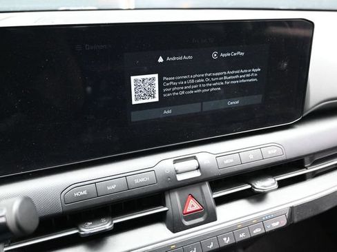 Used 2025 Kia K4 FWD image 32