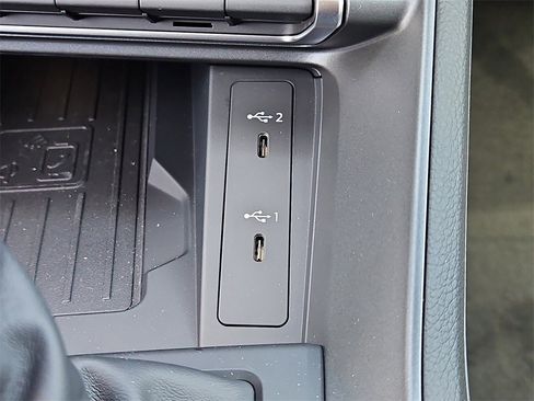 New 2025 Audi Q3 2.0T Premium image 29