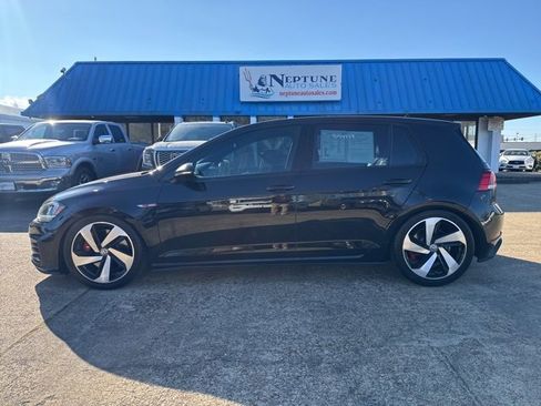 Used 2020 Volkswagen GTI SE image 8