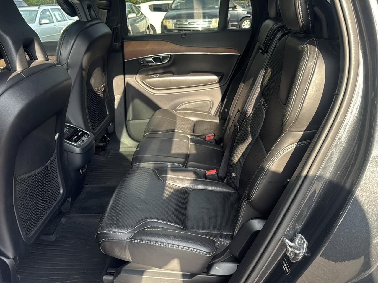 Used 2017 Volvo XC90 T6 Inscription w/ Vision Package AWD/4WD image 11