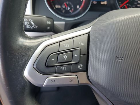 Used 2020 Volkswagen Atlas Cross Sport SE FWD image 15