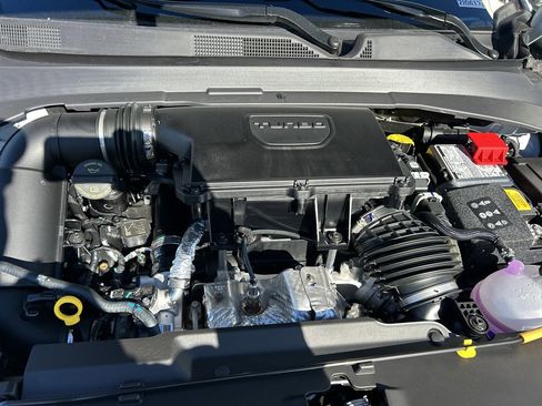 New 2026 Jeep Compass Latitude image 28