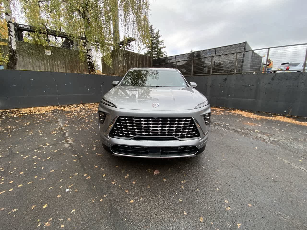Used 2026 Buick Enclave Avenir w/ Super Cruise Package FWD image 9
