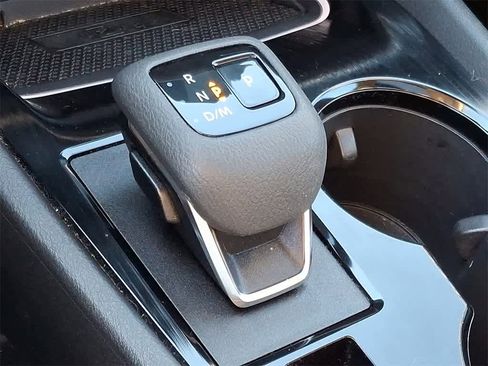 Used 2024 Nissan Rogue SL w/ SL Premium Package image 14