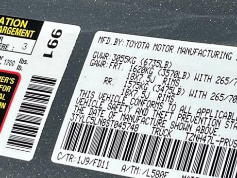 Used 2025 Toyota Tacoma TRD Off-Road AWD/4WD image 33