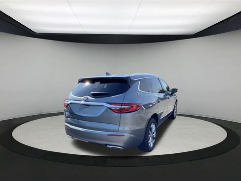 Used 2021 Buick Enclave Avenir w/ Avenir Technology Package AWD/4WD image 8