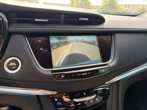 Used 2019 Cadillac XT5 Premium Luxury w/ Driver Assist Package FWD image 30