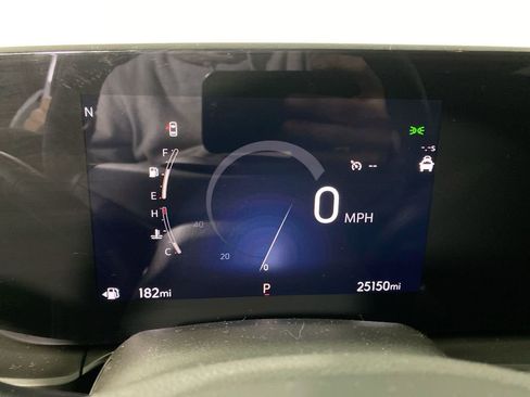 Used 2024 Buick Envista Sport Touring w/ Convenience I Package image 15