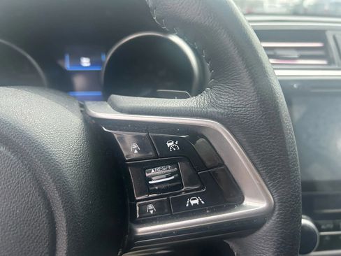 Used 2018 Subaru Outback 2.5i Limited image 22