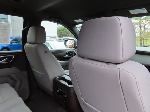 Used 2021 Chevrolet Tahoe LS image 36