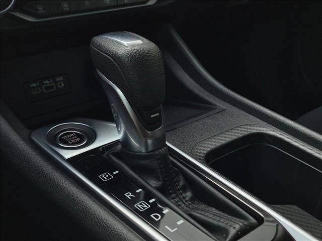 Used 2020 Nissan Sentra SV FWD image 14